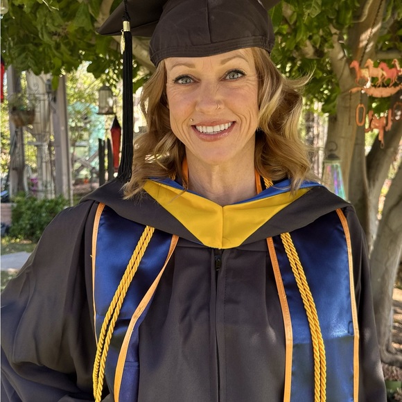 Meet your Posher, Jamie - Picture 1 of 1